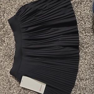 Lululemon pleated tennis skirt